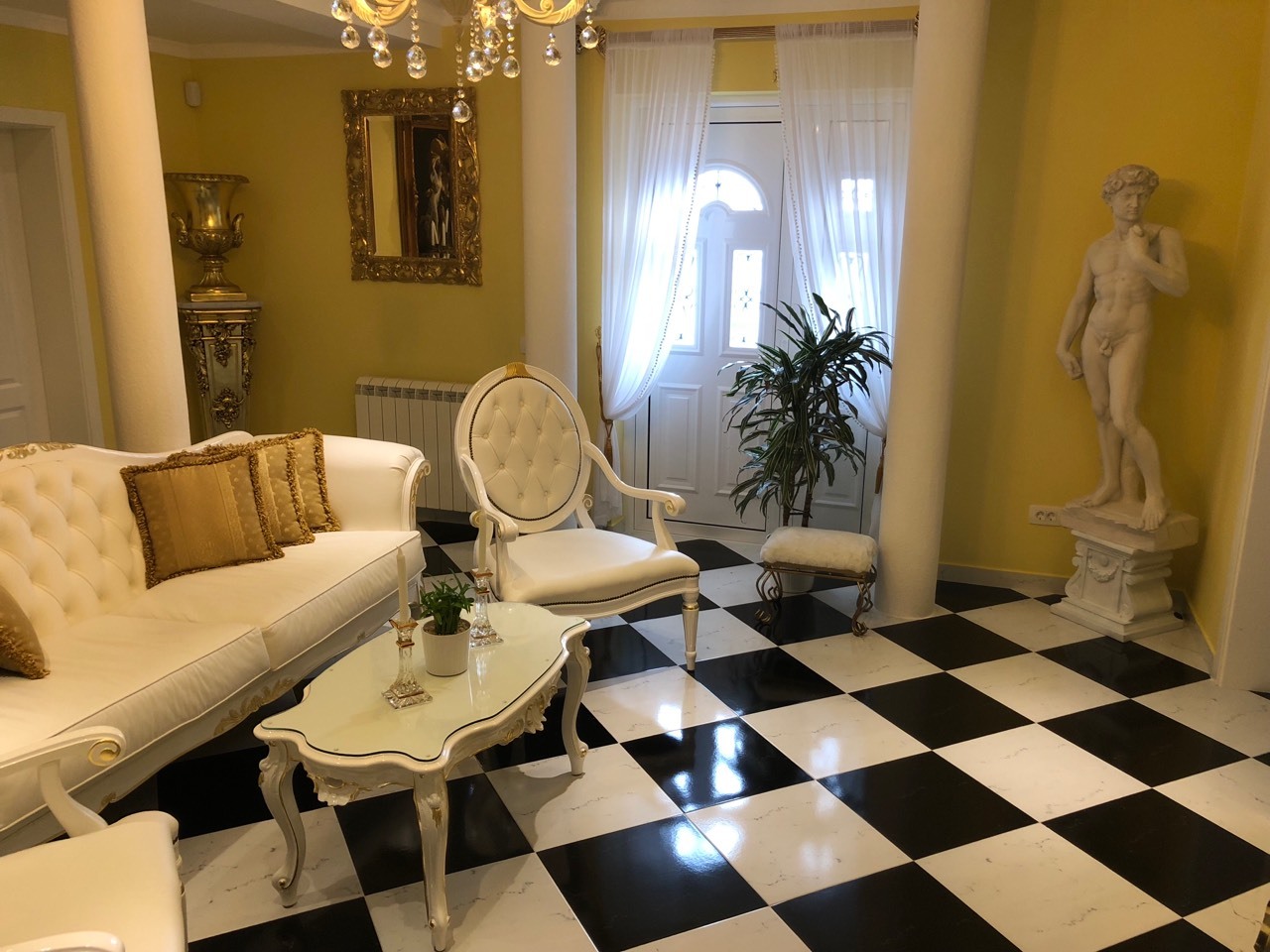 Вилла в Ластве, Черногория, 340 м² - фото 1
