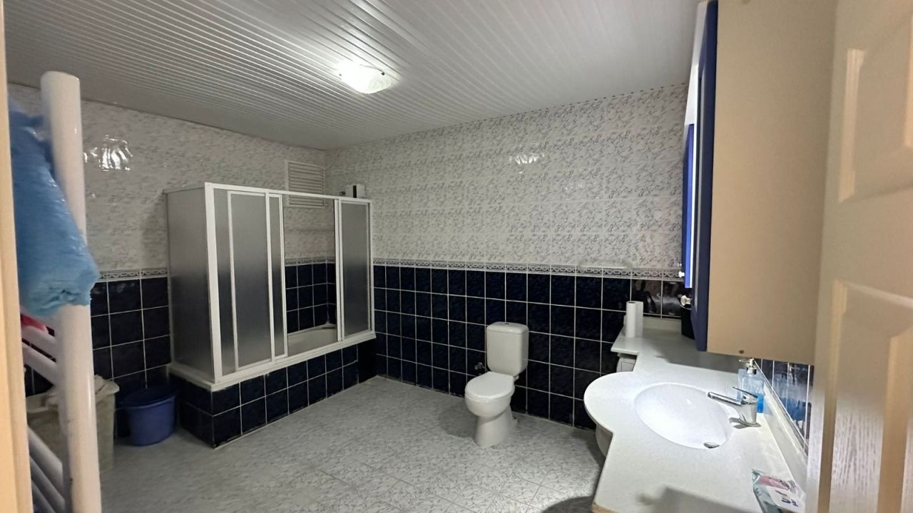 Квартира в Мерсине, Турция, 180 м² - фото 2