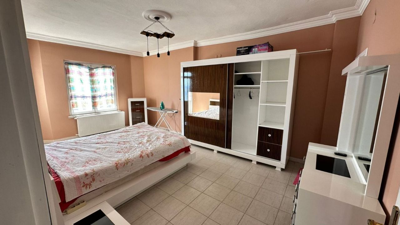 Квартира в Мерсине, Турция, 180 м² - фото 5