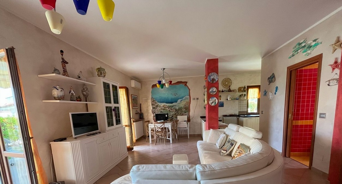 Вилла в Диаманте, Италия, 205 м² - фото 3
