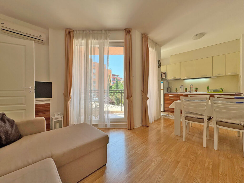 Квартира на Солнечном берегу, Болгария, 55 м² - фото 1