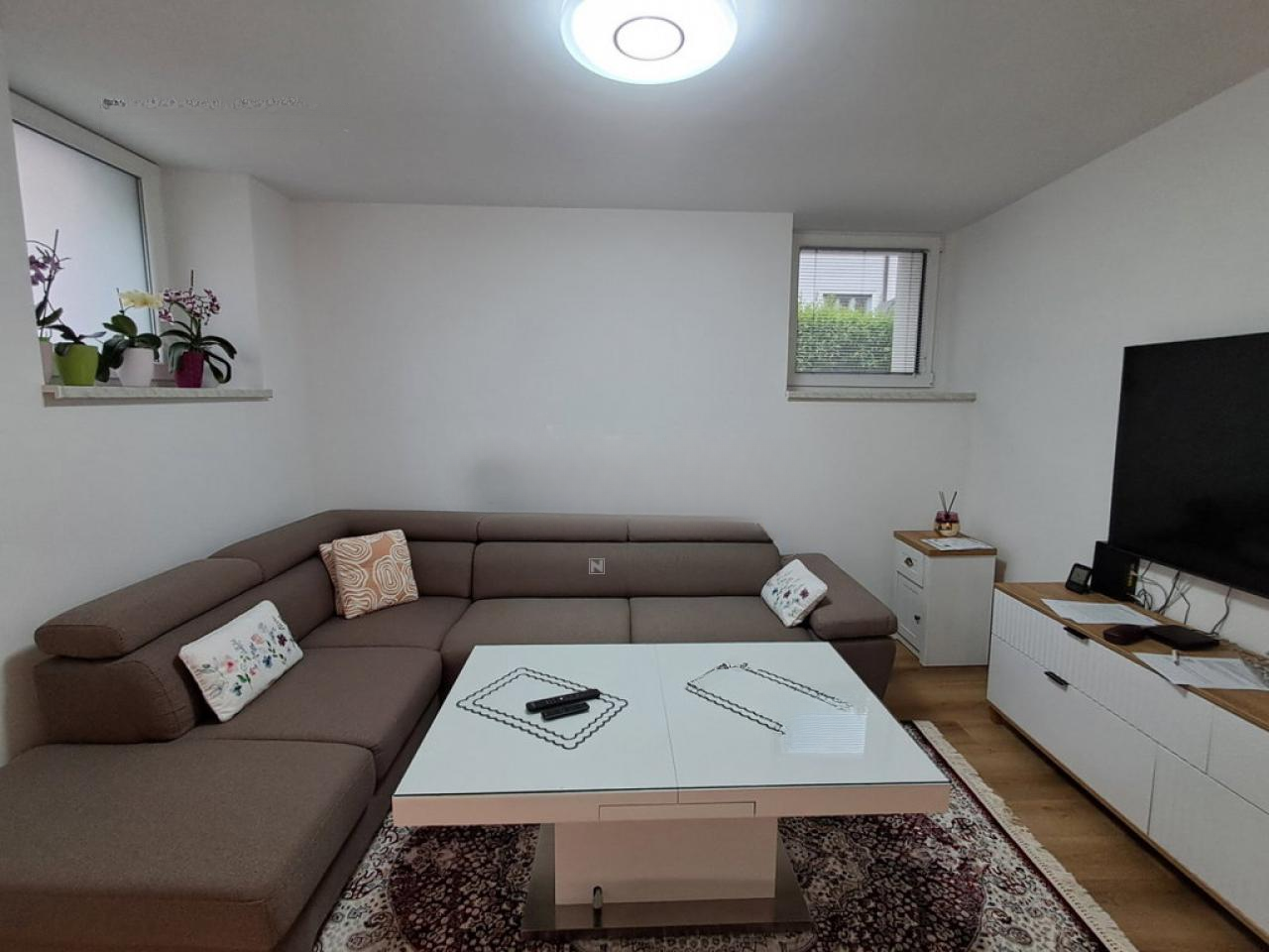Квартира в Любляне, Словения, 36 м² - фото 1