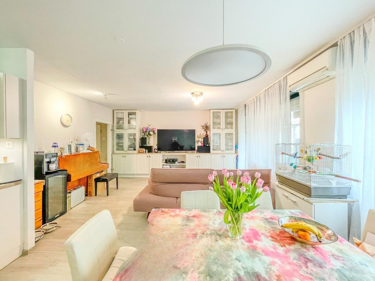 Квартира в Любляне, Словения, 98 м² - фото 1