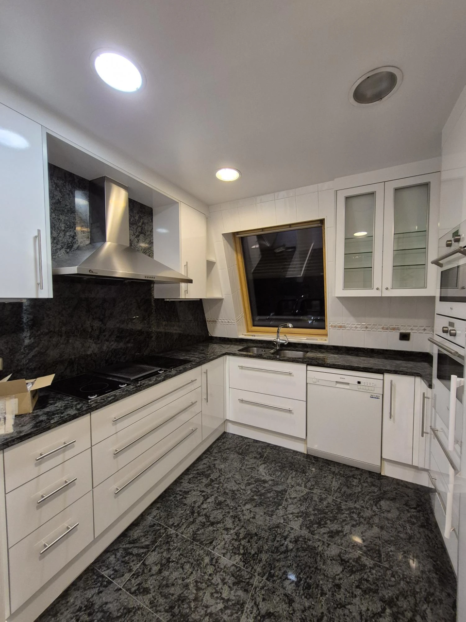 Квартира в Санта-Коломе, Андорра, 120 м² - фото 4