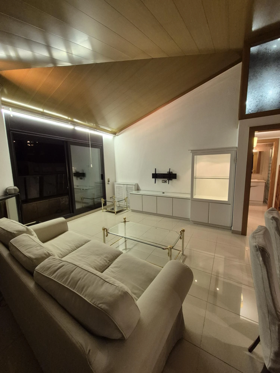 Квартира в Санта-Коломе, Андорра, 120 м² - фото 9