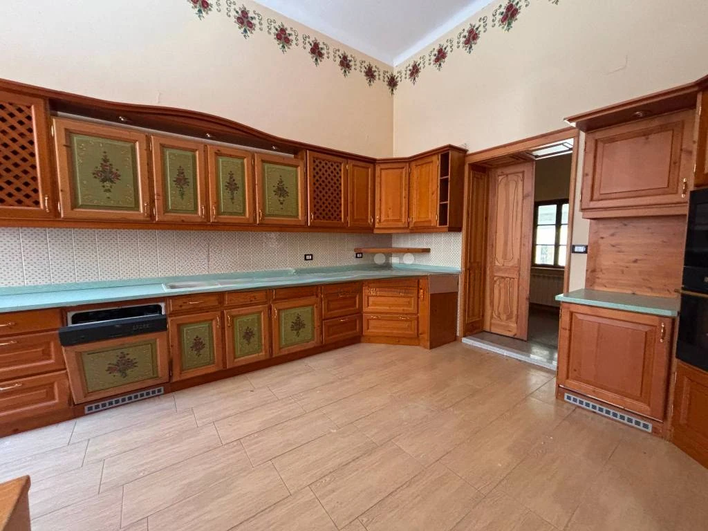 Квартира в Гориции, Италия, 265 м² - фото 17