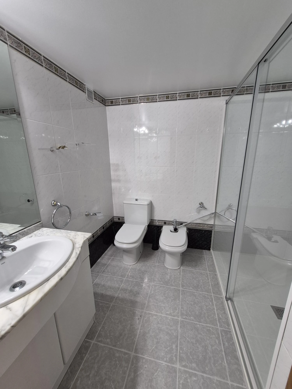 Квартира в Санта-Коломе, Андорра, 120 м² - фото 17