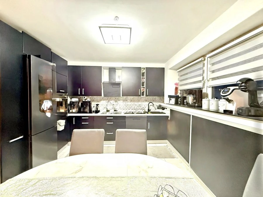 Квартира в Люксембурге, Люксембург, 70 м² - фото 2