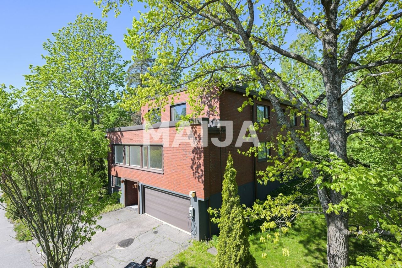 Дом в Хельсинки, Финляндия, 308 м² - фото 1