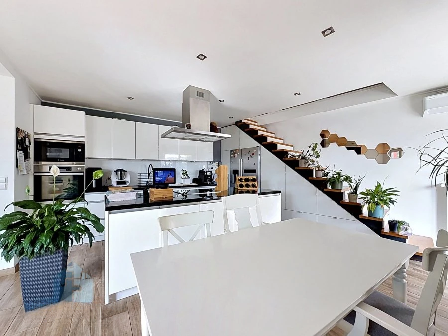 Квартира в Люксембурге, Люксембург, 72 м² - фото 2