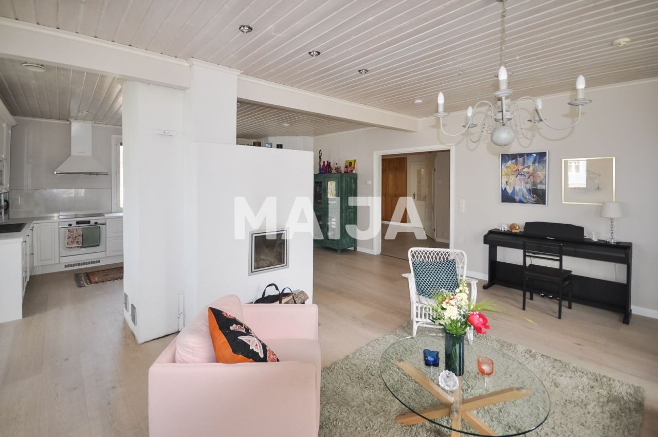 Дом Торнио, Финляндия, 215 м² - фото 11