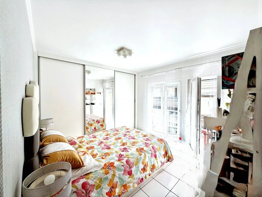 Квартира в Люксембурге, Люксембург, 70 м² - фото 3