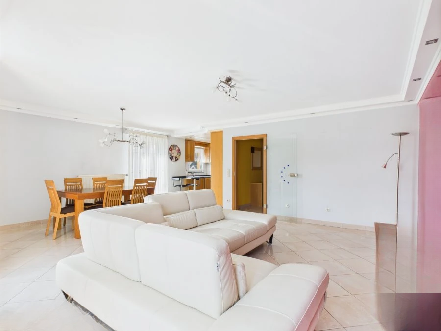 Квартира в Люксембурге, Люксембург, 87 м² - фото 3