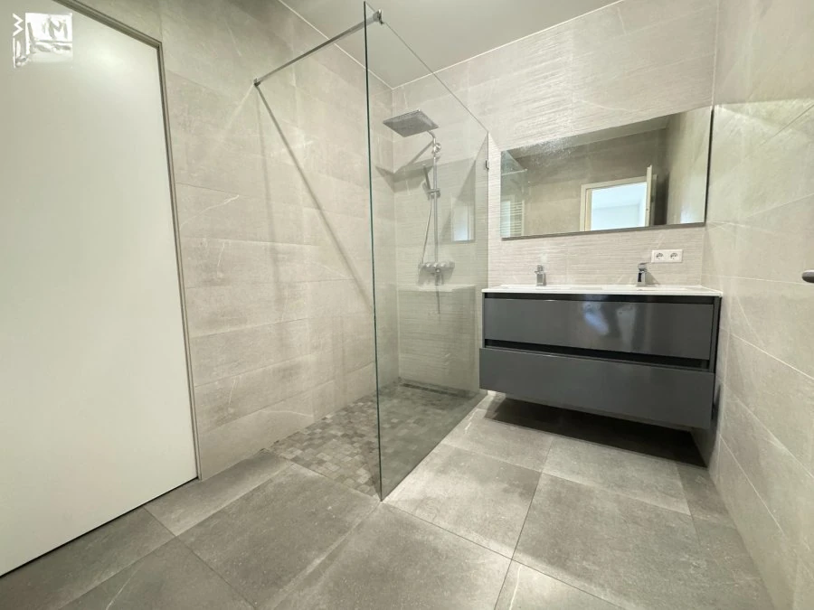 Квартира в Люксембурге, Люксембург, 99 м² - фото 4