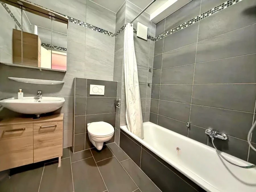 Квартира в Люксембурге, Люксембург, 92 м² - фото 6