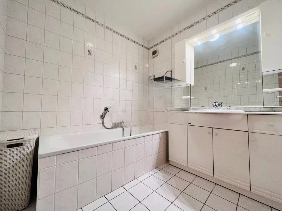 Квартира в Люксембурге, Люксембург, 95 м² - фото 7