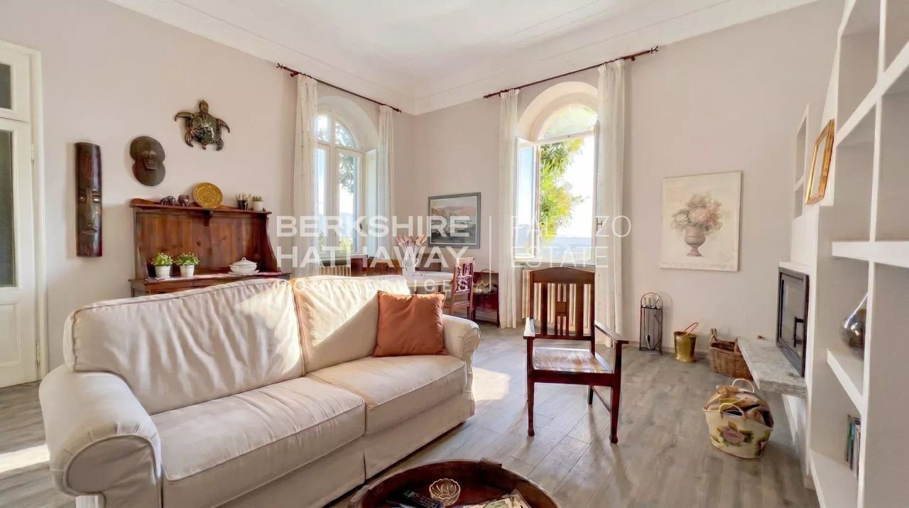Апартаменты в Бавене, Италия, 139 м² - фото 3
