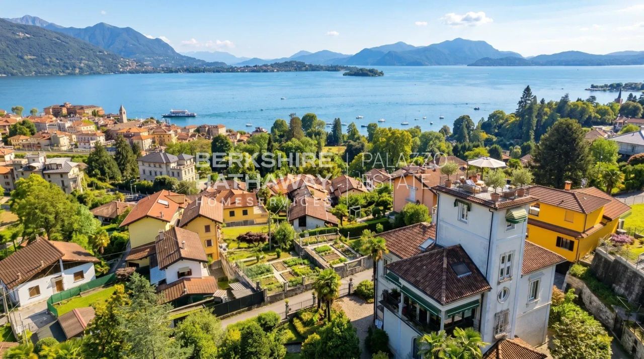Апартаменты в Бавене, Италия, 139 м² - фото 14