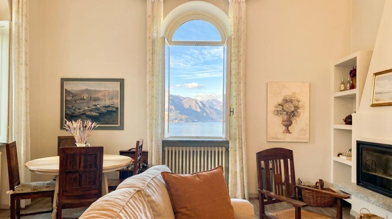 Апартаменты в Бавене, Италия, 139 м² - фото 1
