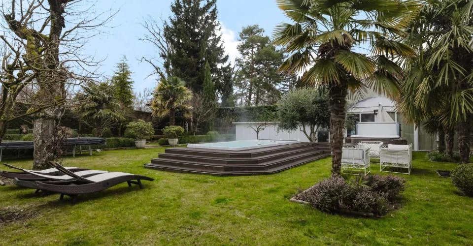Квартира в Женеве, Швейцария, 320 м² - фото 1
