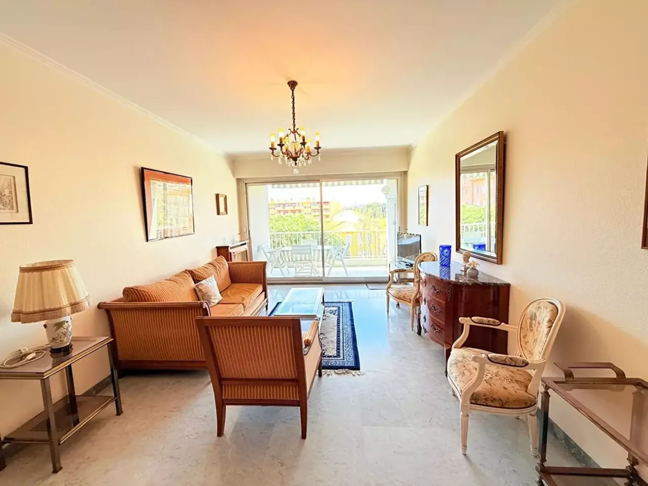 Апартаменты в Ментоне, Франция, 84 м² - фото 2