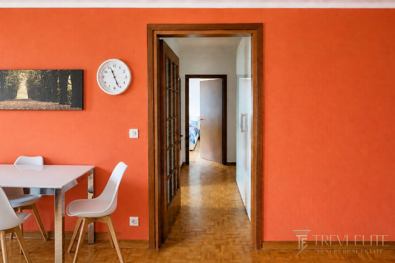 Квартира в Кампионе-д'Италия, Италия, 90 м² - фото 8