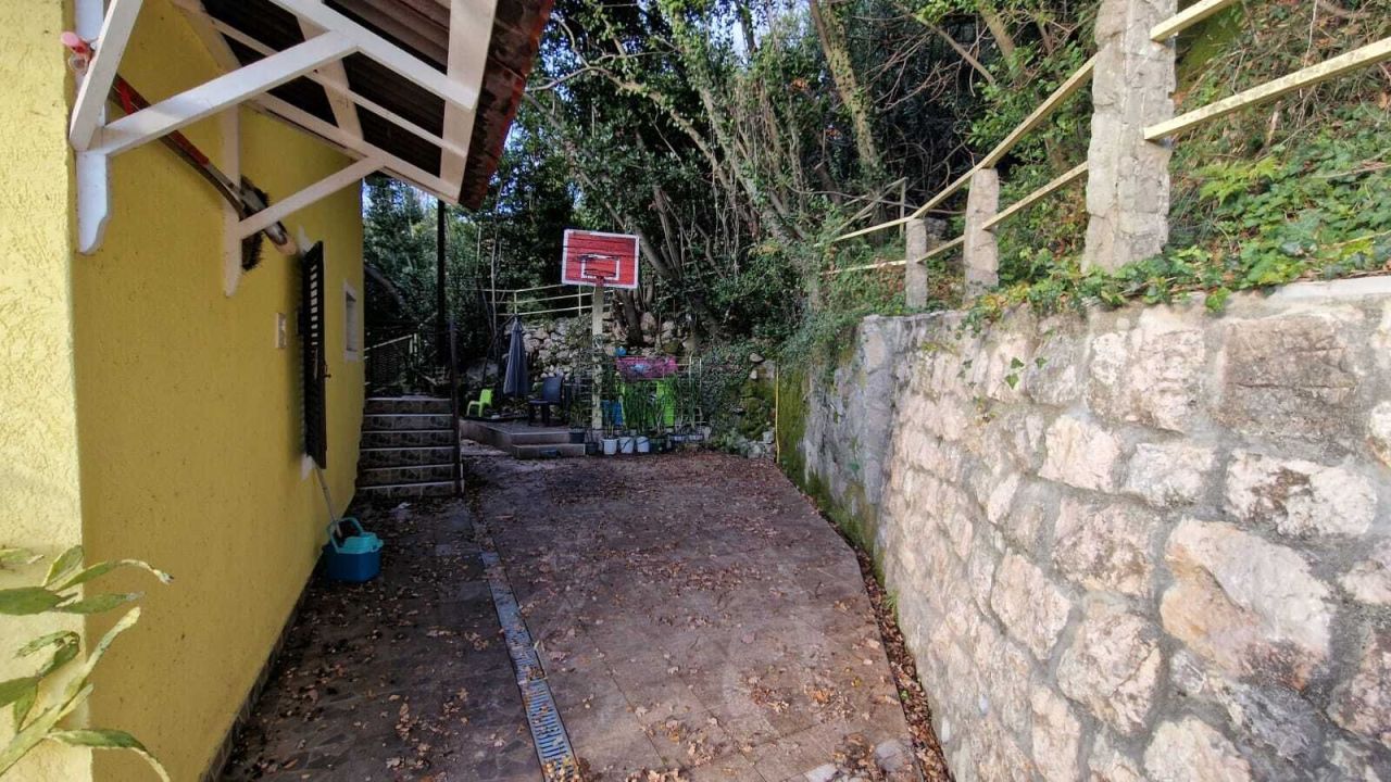 Дом в Херцег-Нови, Черногория, 143 м² - фото 6