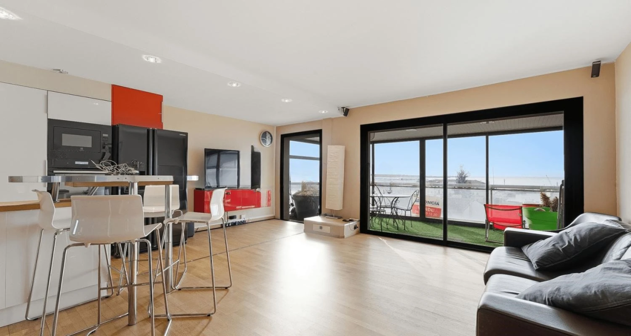 Квартира в Каннах, Франция, 80 м² - фото 1