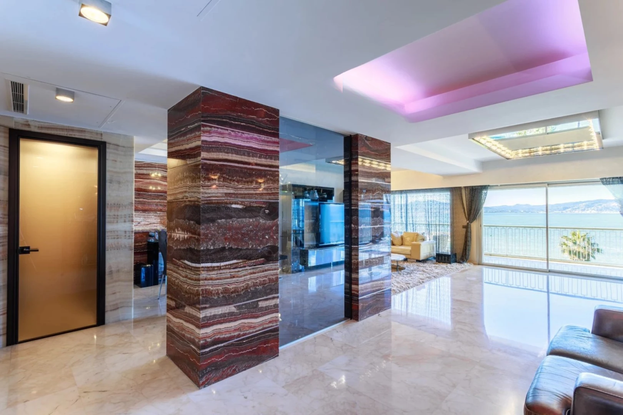 Квартира в Каннах, Франция, 217 м² - фото 2