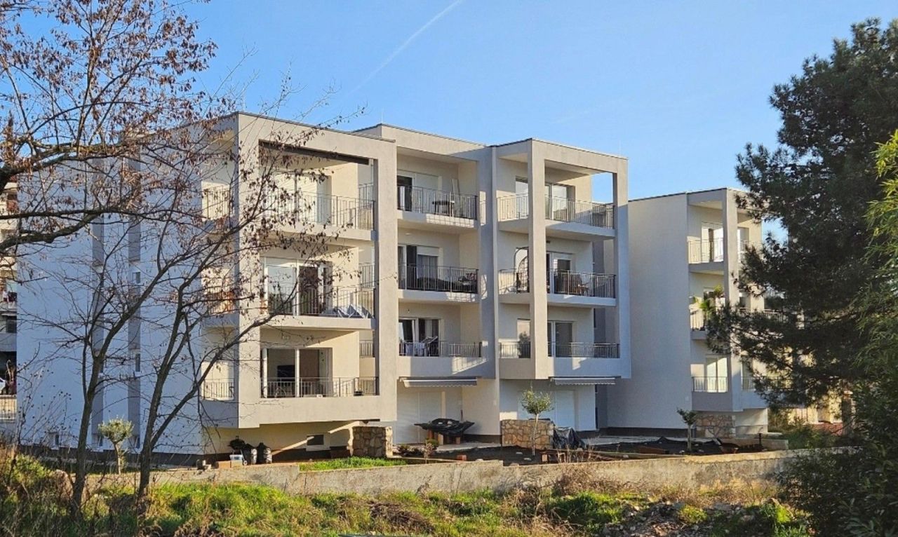 Квартира в Буйе, Хорватия, 68 м² - фото 1