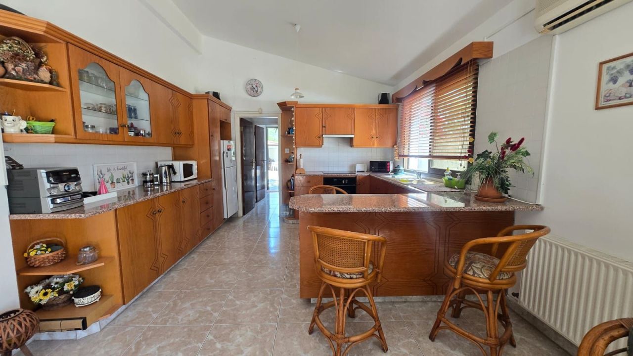 Дом в Пареклисии, Кипр, 230 м² - фото 10
