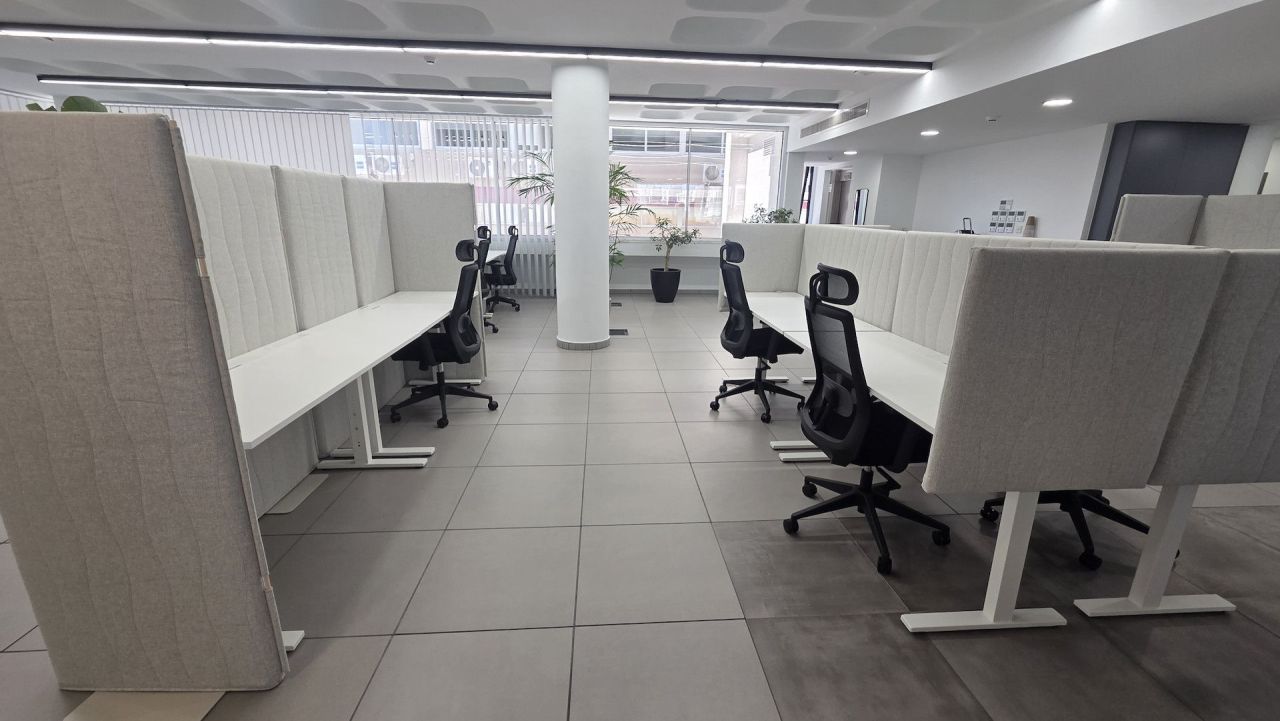 Офис Agios Nicolaos, Кипр, 824 м² - фото 13