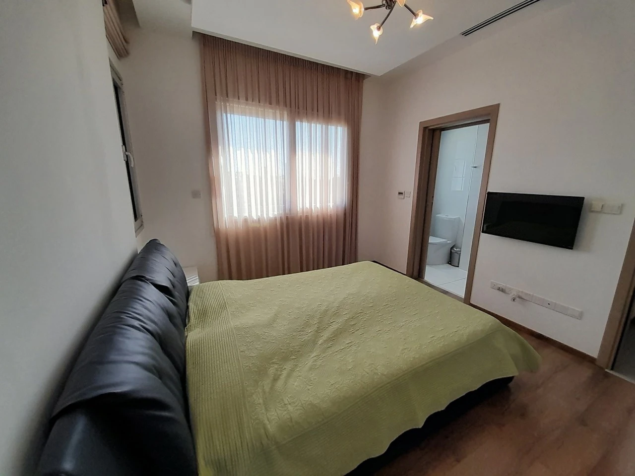 Квартира в Агиос Тихоне, Кипр, 194 м² - фото 4