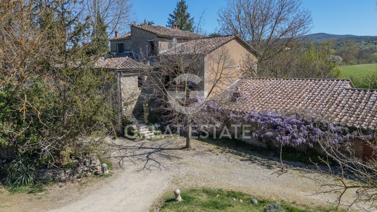 Дом Rapolano Terme, Италия, 756 м² - фото 2