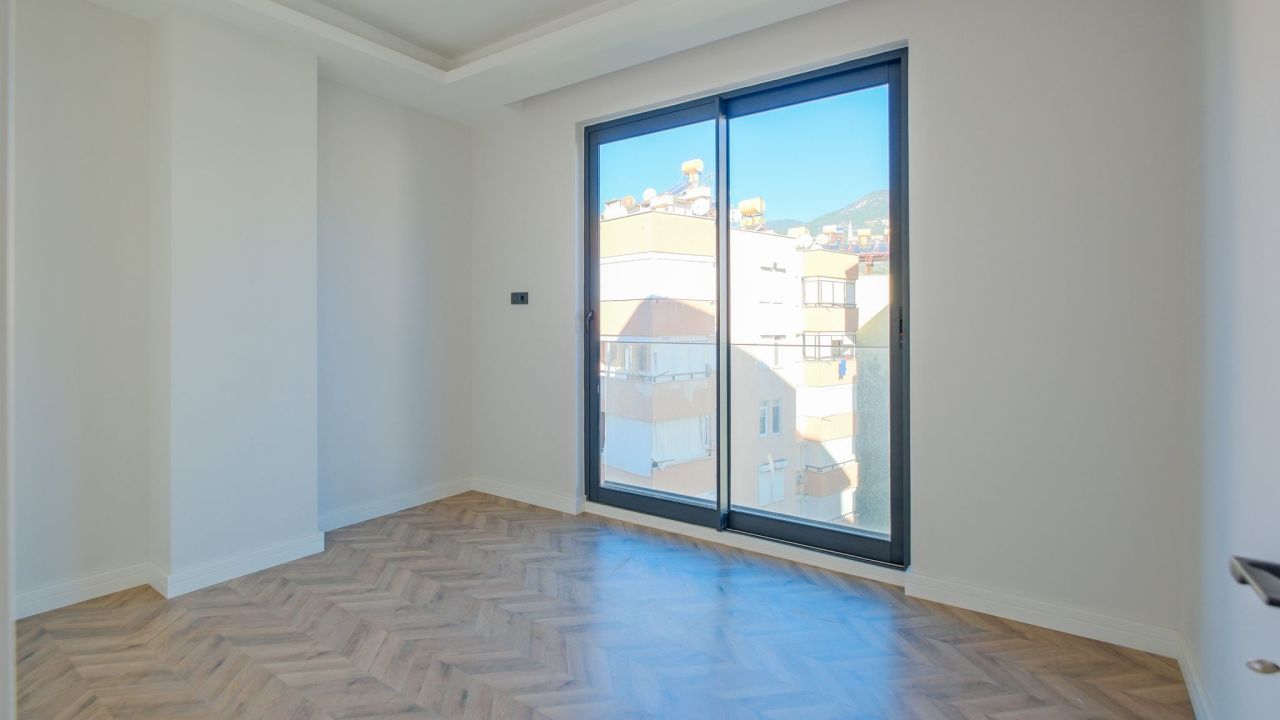 Апартаменты в Алании, Турция, 80 м² - фото 11
