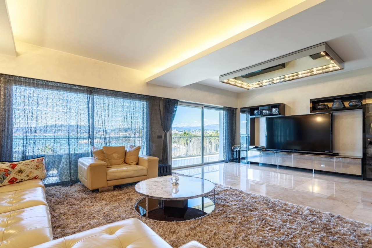 Квартира в Каннах, Франция, 217 м² - фото 6