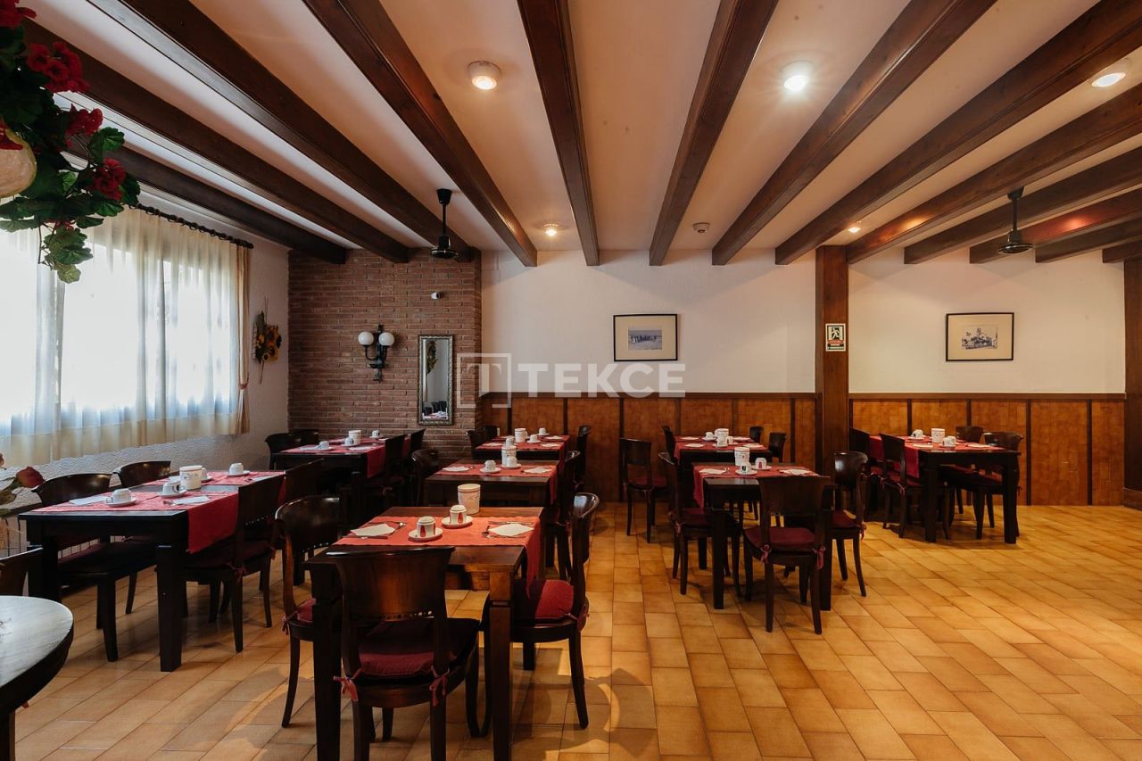 Отель, гостиница в Мальграт-де-Мар, Испания, 1 100 м² - фото 5