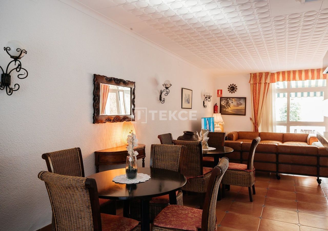 Отель, гостиница в Мальграт-де-Мар, Испания, 1 100 м² - фото 8