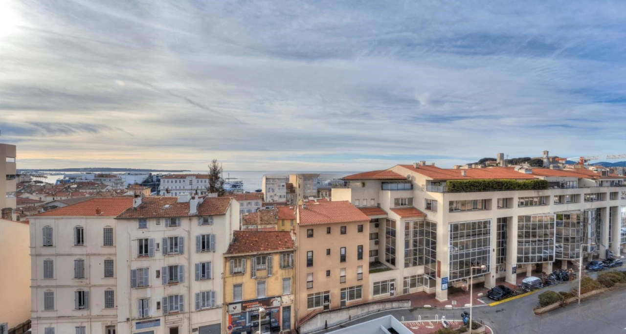 Квартира в Каннах, Франция, 80 м² - фото 9