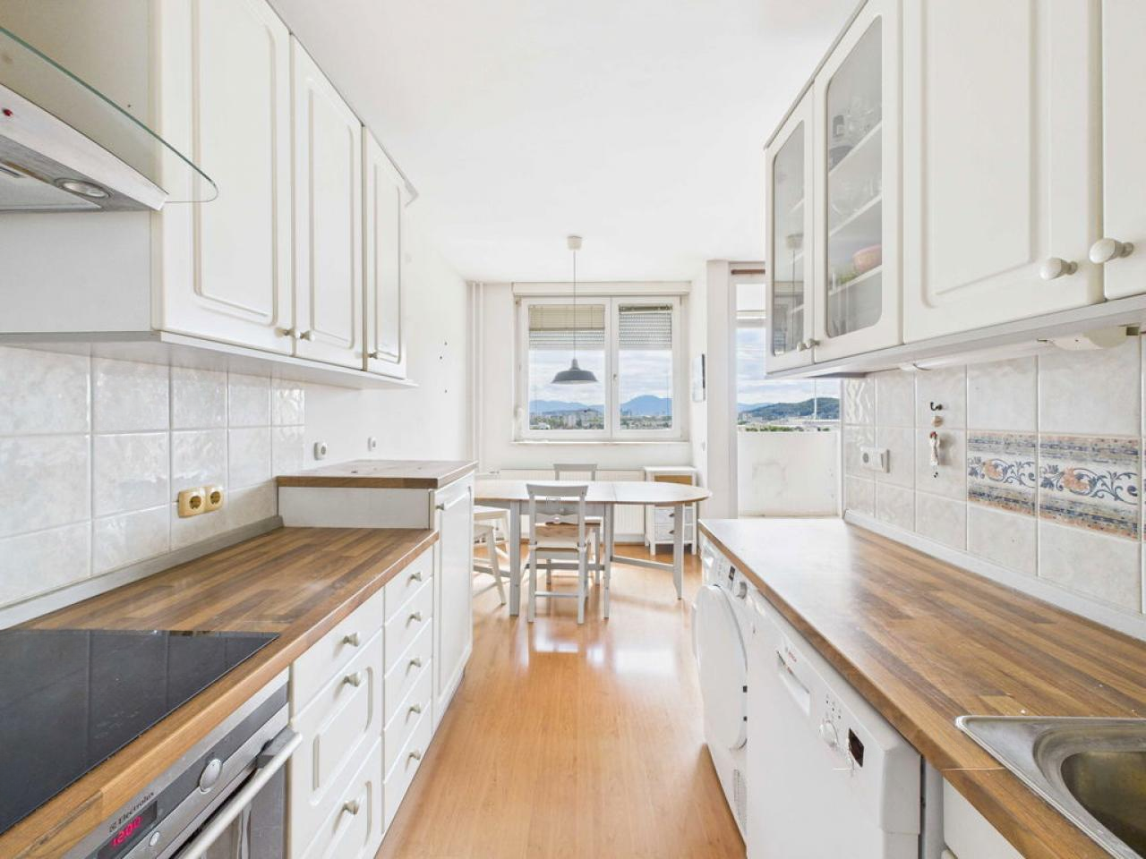 Квартира в Любляне, Словения, 66 м² - фото 10