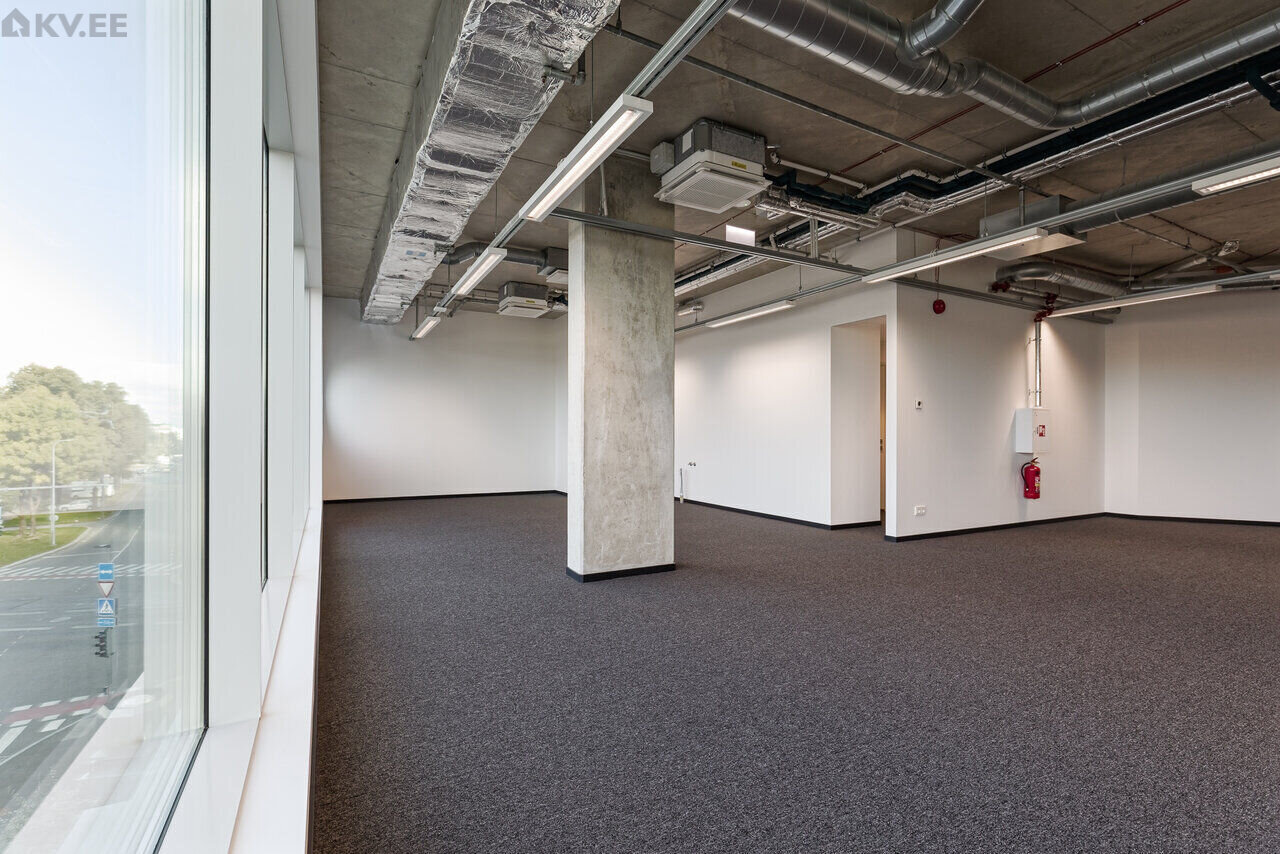 Офис в Таллине, Эстония, 189.2 м² - фото 11