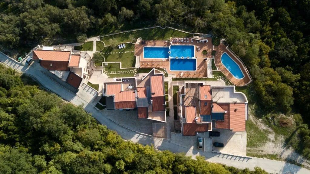 Квартира в Херцег-Нови, Черногория, 43 м² - фото 15