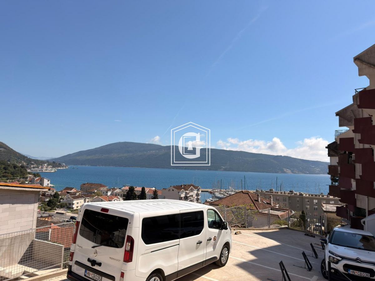 Апартаменты в Херцег-Нови, Черногория, 45 м² - фото 4