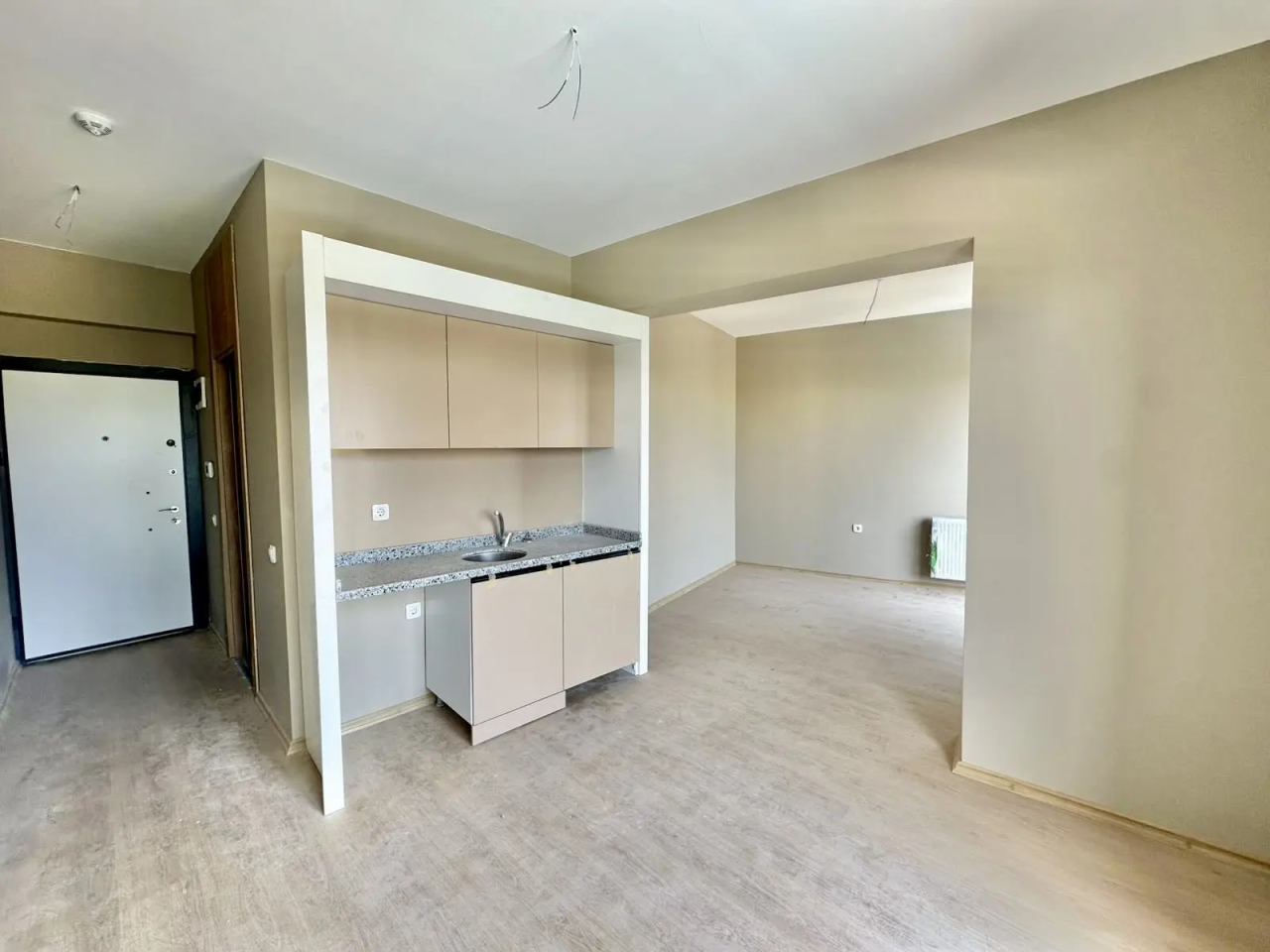 Квартира в Мерсине, Турция, 40 м² - фото 1