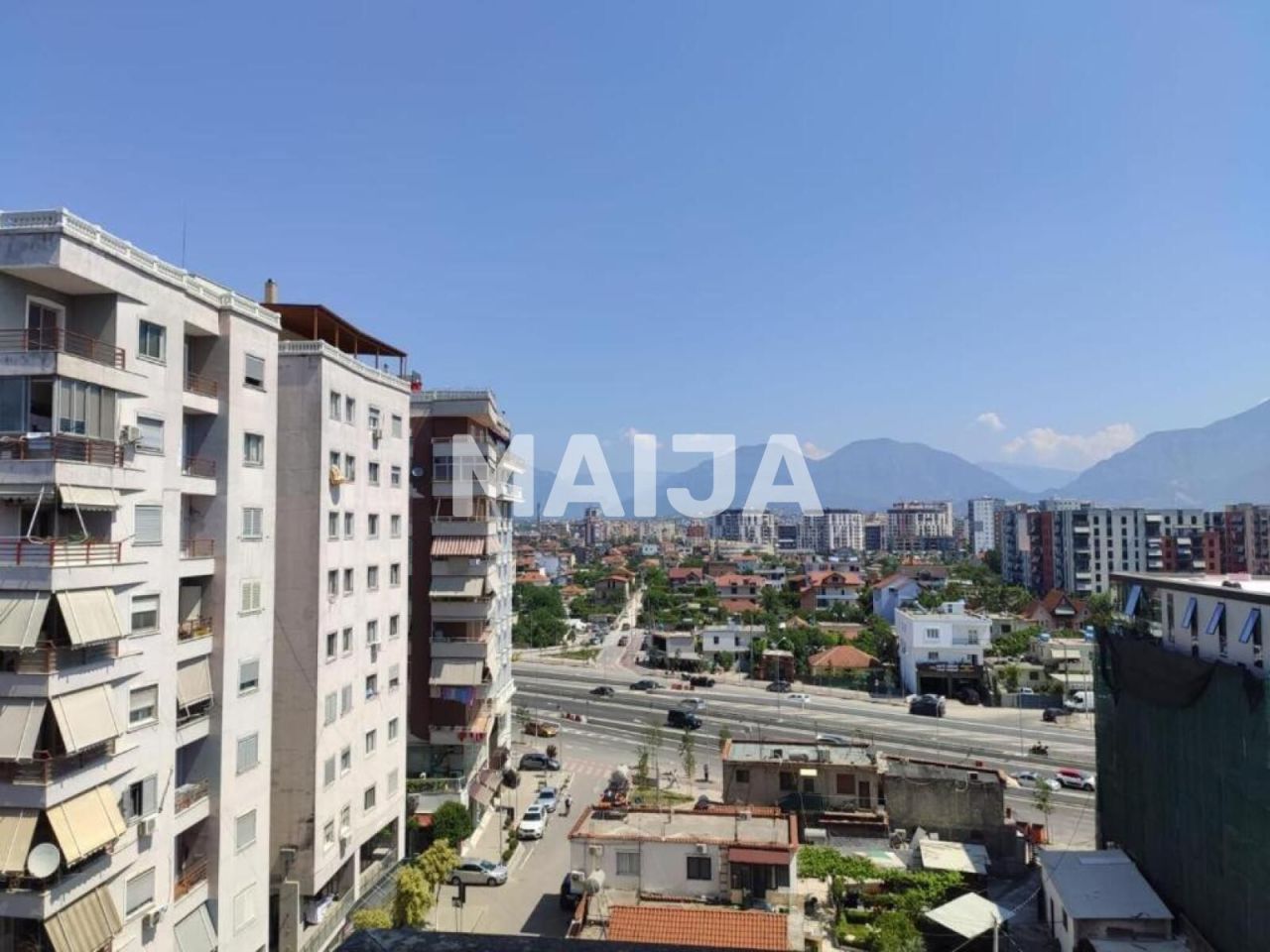 Апартаменты в Тиране, Албания, 97 м² - фото 1