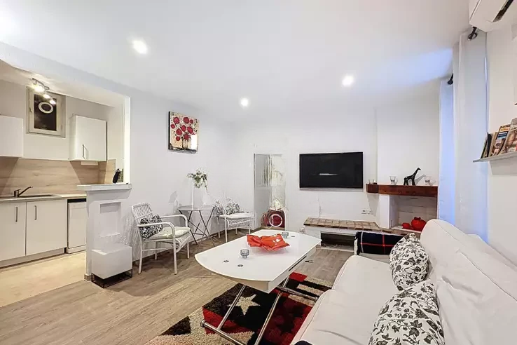 Квартира в Каннах, Франция, 49 м² - фото 1