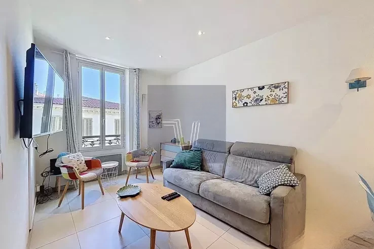 Квартира в Каннах, Франция, 39 м² - фото 1