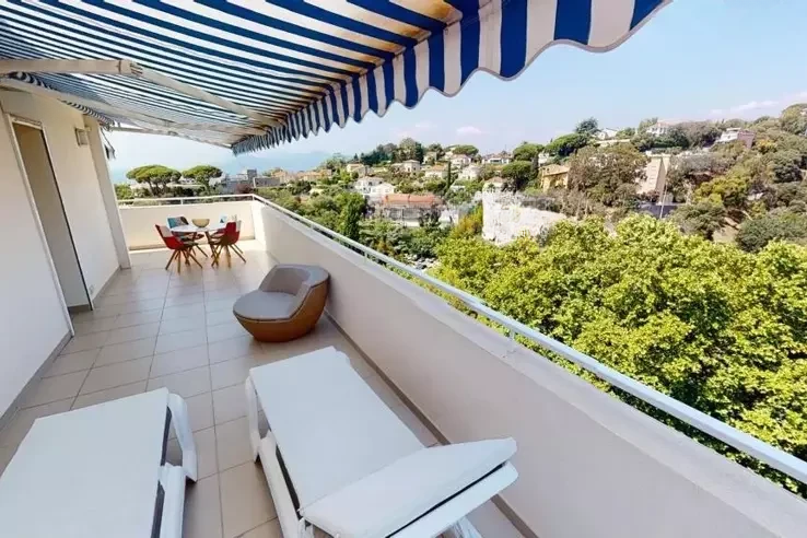 Квартира в Каннах, Франция, 92 м² - фото 1