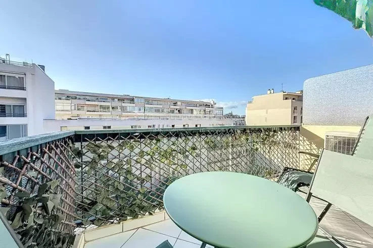 Квартира в Каннах, Франция, 22 м² - фото 1