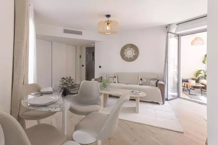 Квартира в Каннах, Франция, 44 м² - фото 1